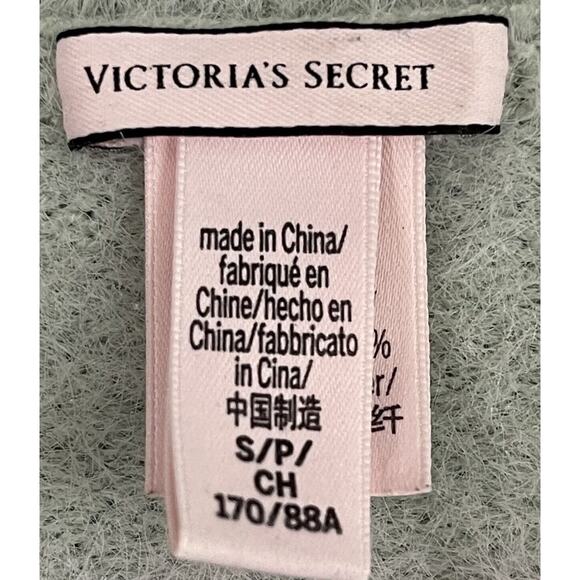 Victoria's Secret Fair Isle Hearts Eyelash Sweater Womens Small Fuzzy Cozy - Picture 2 of 10